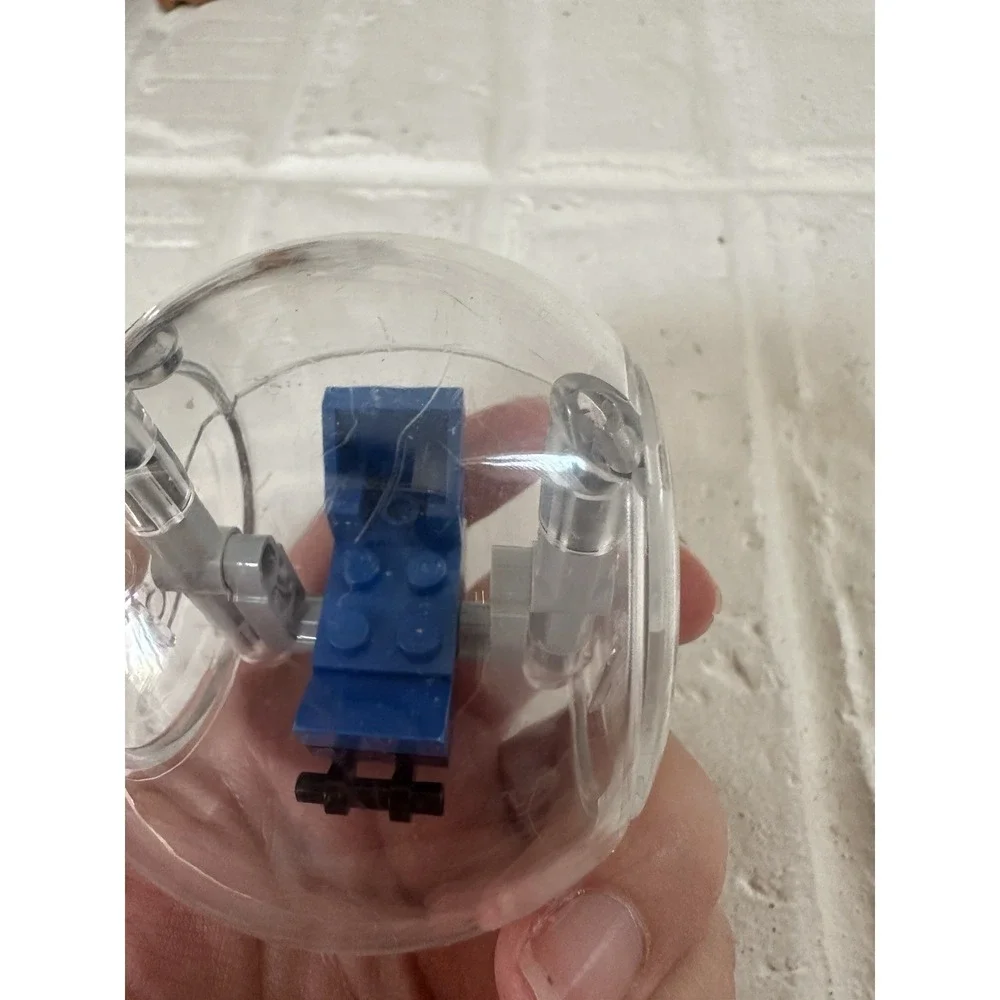 LEGO Jurassic World Carnotaurus Figure Gyrosphere 75929